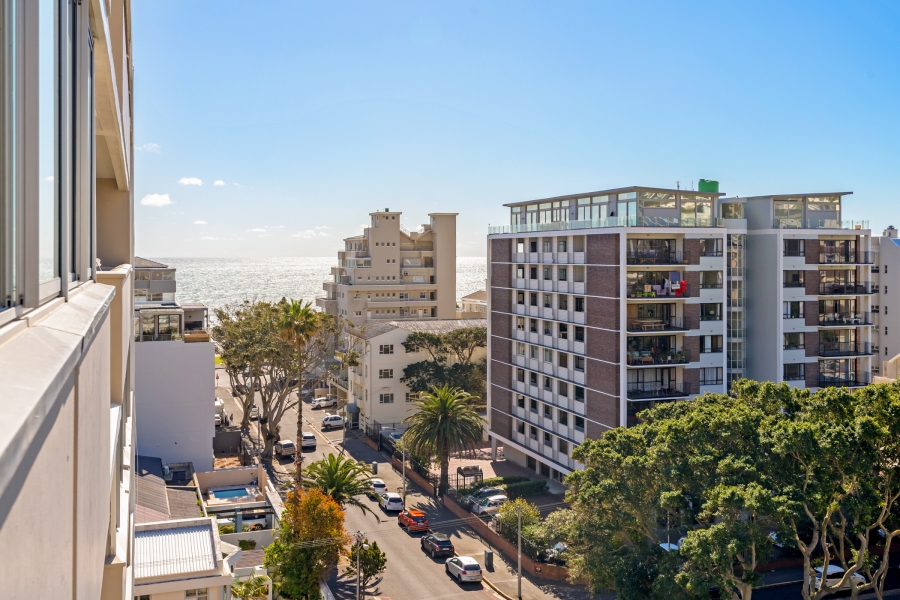 To Let 2 Bedroom Property for Rent in Sea Point Western Cape